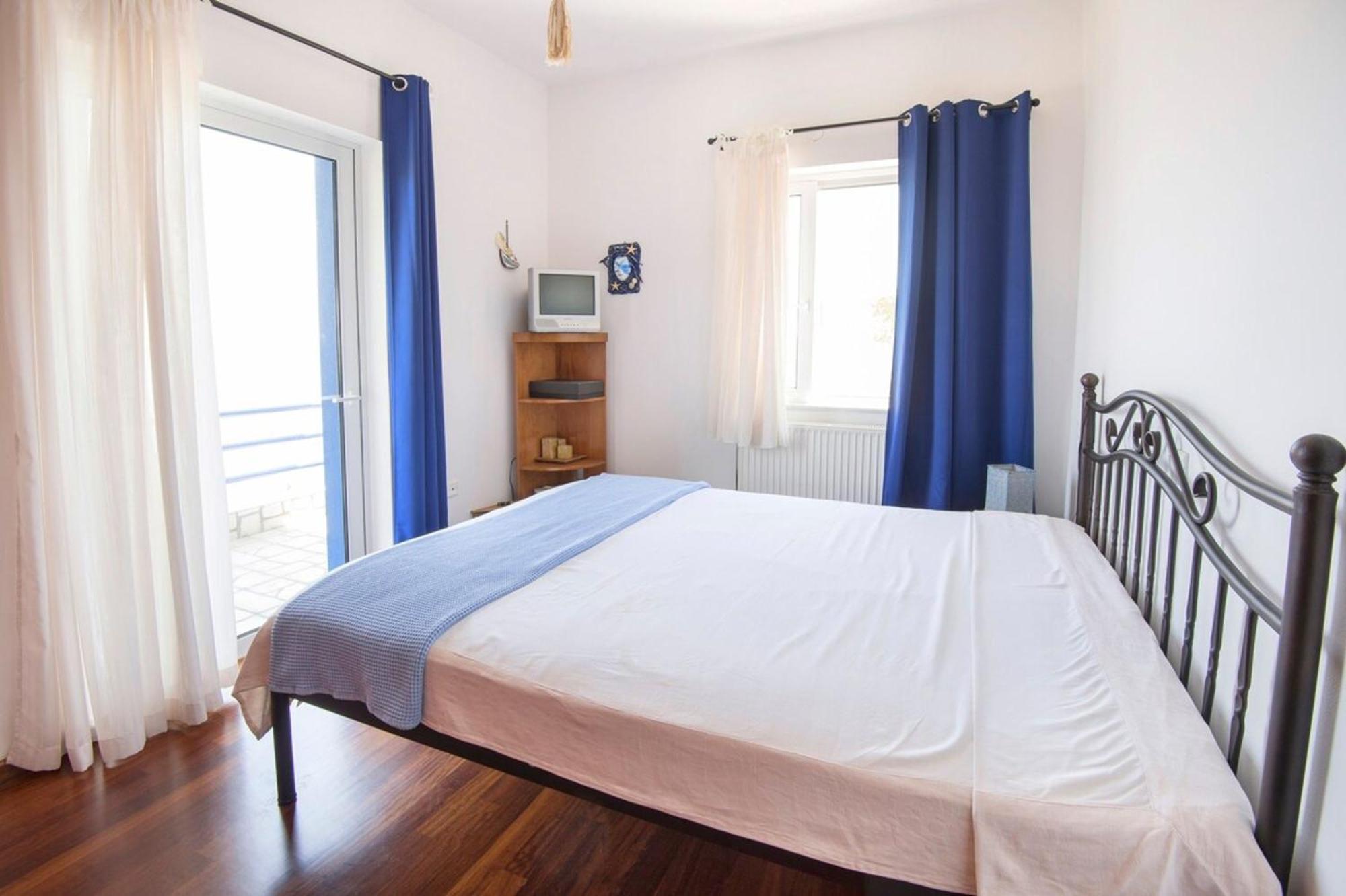Blue Dream Seaside Villa With Superb Sea Views Kymi Exterior photo